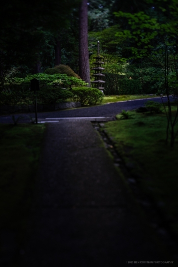 Liminal-spaces-in-the-Portland-Japanese-Garden-16