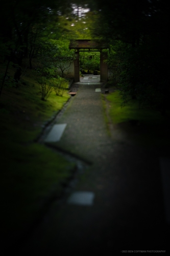 Liminal-spaces-in-the-Portland-Japanese-Garden-8